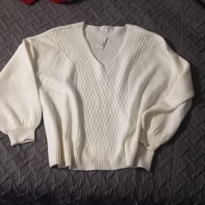 Maurices Cream v-neck sweater
